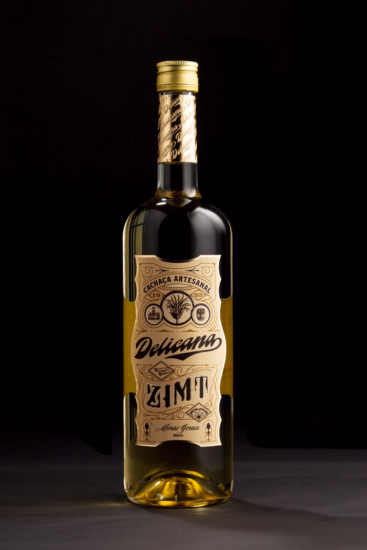 cachaca delicana — processo e resultado por Victor Tognollo (imagem 7)