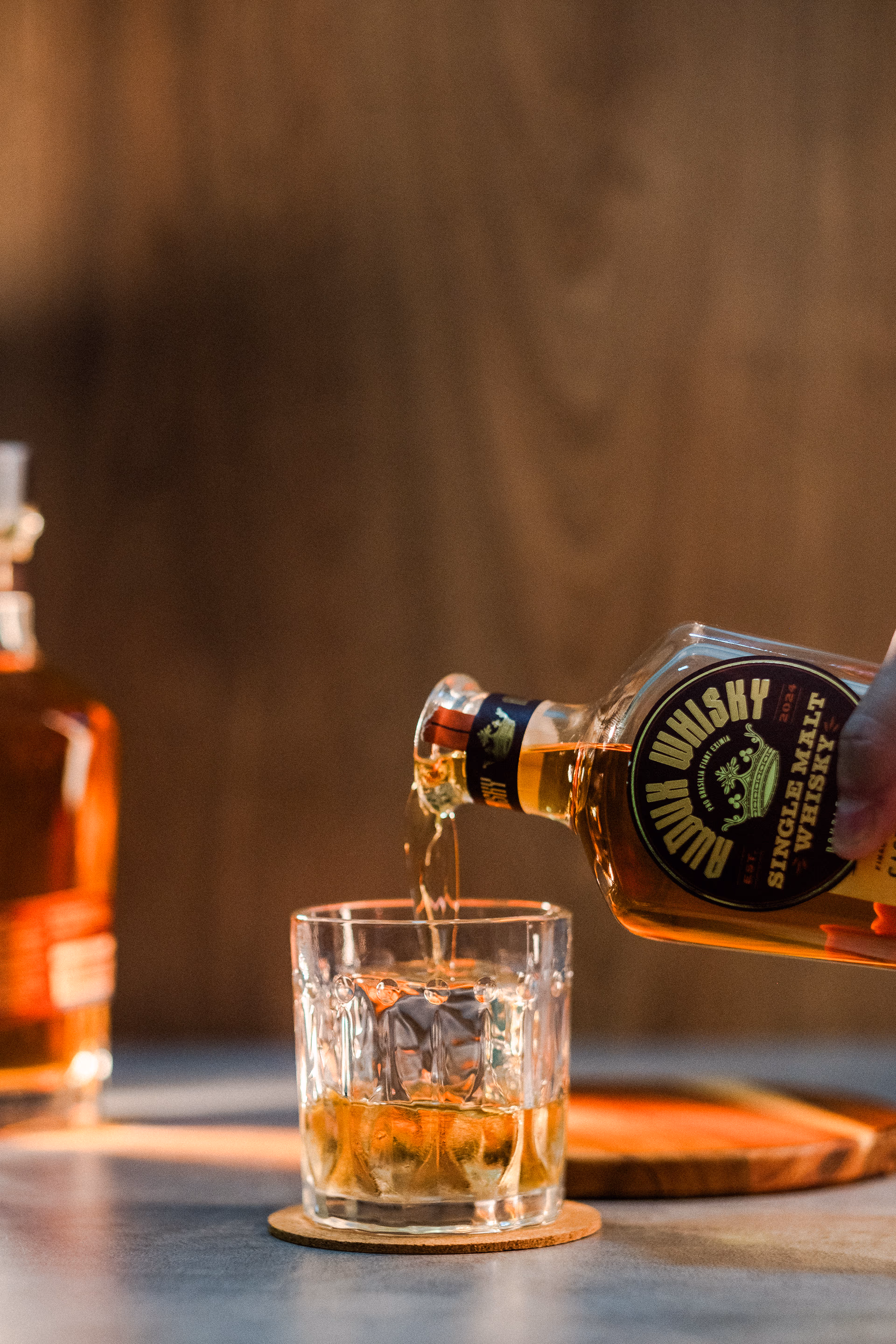 audux whisky — processo e resultado por Victor Tognollo (imagem 7)