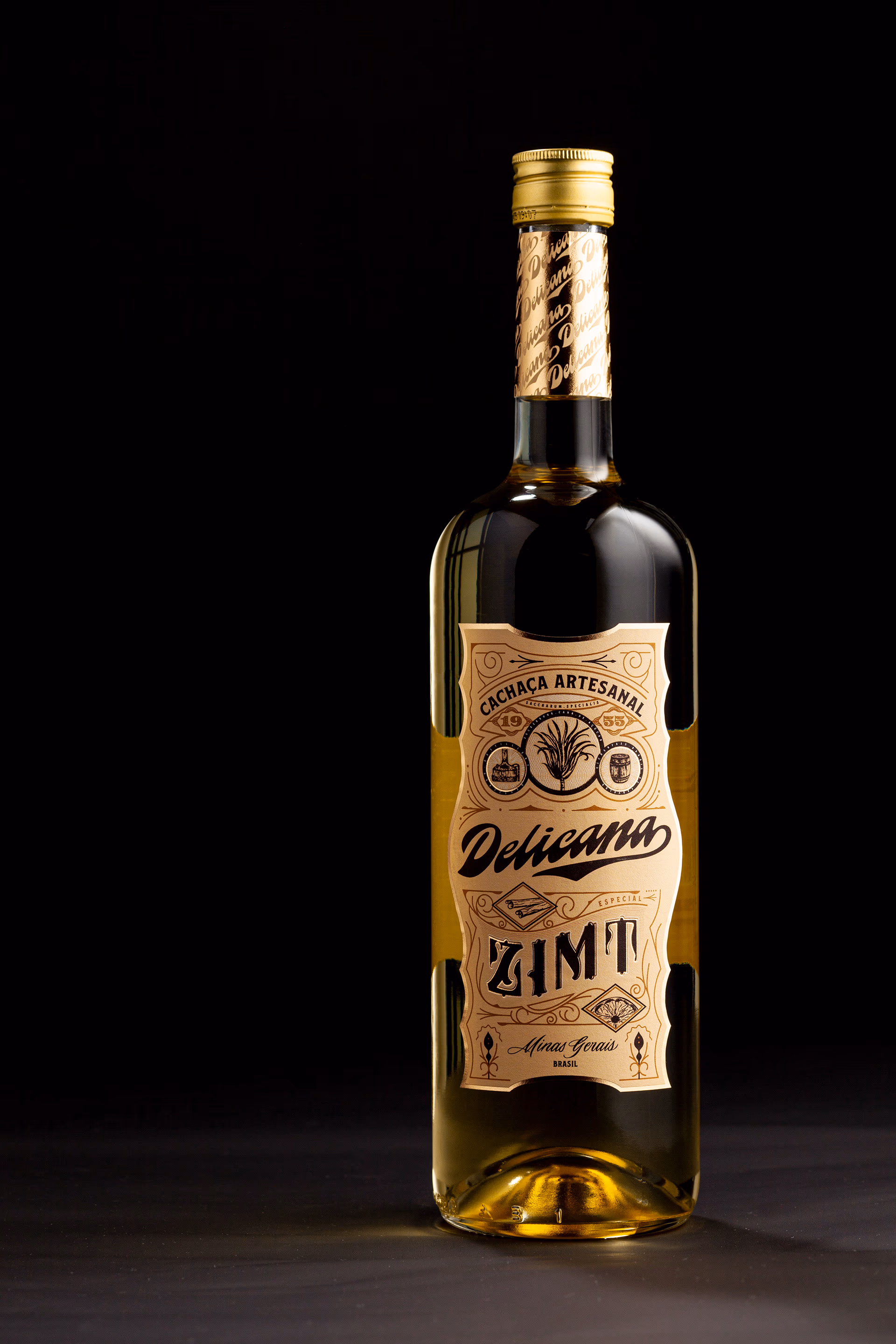 cachaca delicana — processo e resultado por Victor Tognollo (imagem 41)